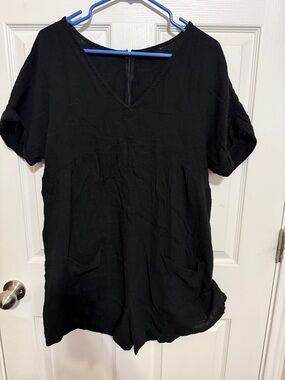 Women’s Black V-Neck Short Romper